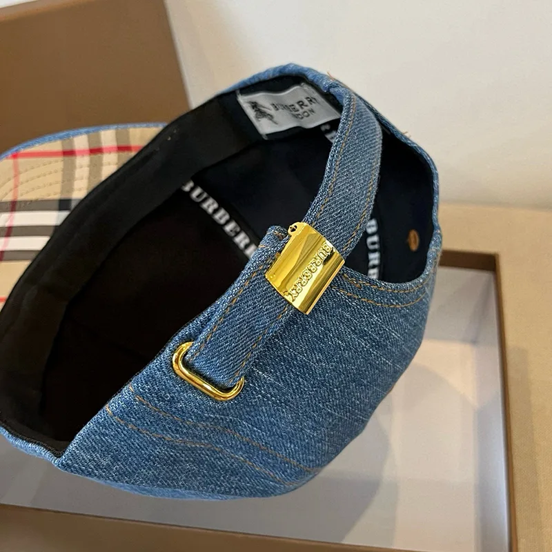 【大特価】バーバリー ロゴ刺繍 デニムベースボールキャップ 贋物 Bai68043