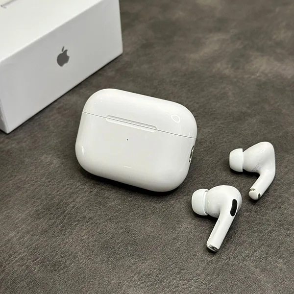 Apple airpods おすすめ(第2世代)USB-C|Bluetooth 5.3・ノイズキャンセリング ワイヤレスイヤホン airpods