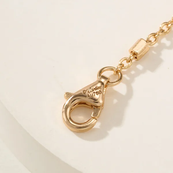 すぐ届く カルティエ クラッシュ ドゥ 偽物 カルティエ ネックレス B722474