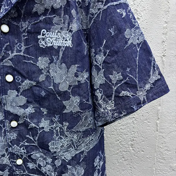 ルイヴィトン デニムシャツ n級品 長袖シャツ vur52131