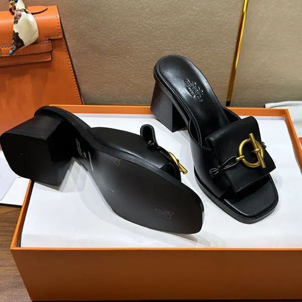 目を惹くカラー エルメス サンダル スーパーコピー アイロット50 ere00225