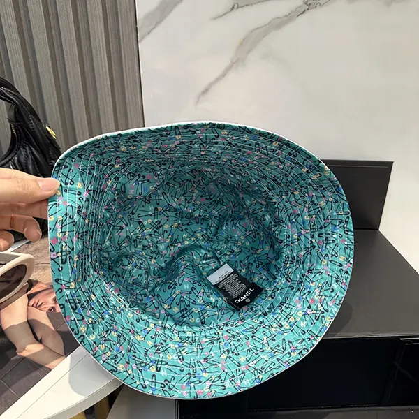 最新でオシャレ シャネル バケットハット コピー ココマーク shw44633