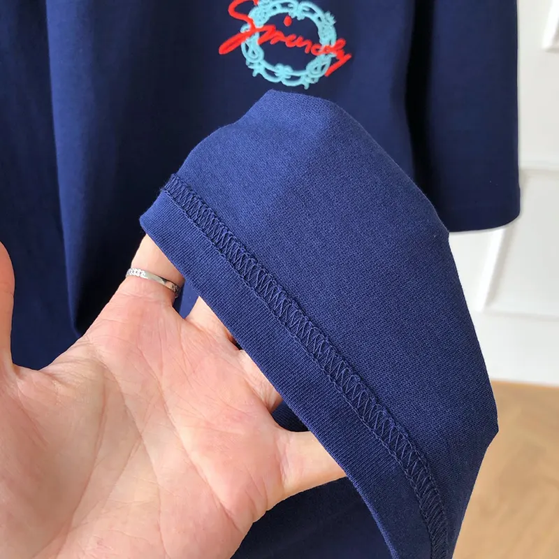最新でオシャレジバンシィ コピー ブランドロゴ クラシックフィットTシャツ jif98269