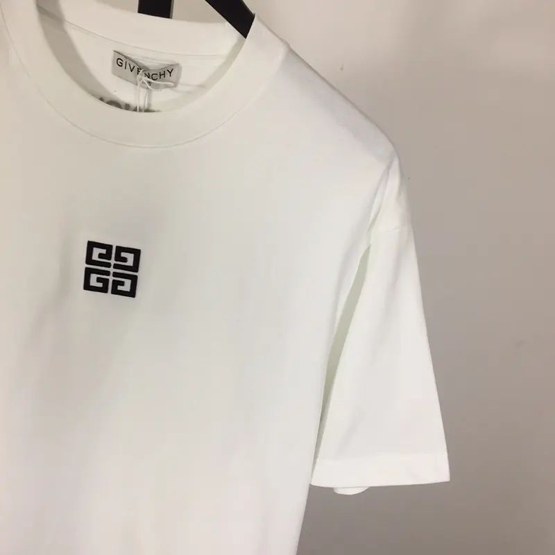絶対欲しい!ジバンシィ 4G 刺繍 オーバーサイズ Tシャツ コピー商品 jiv75469