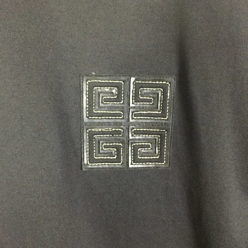 目を惹くカラー ジバンシィ フェイク リバース Tシャツ 半袖 jij92270