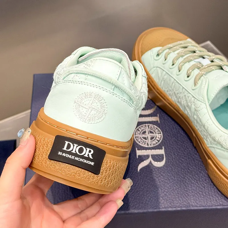 目を惹くカラー ディオール コピー AND STONE ISLAND B33 スニーカー deh05355