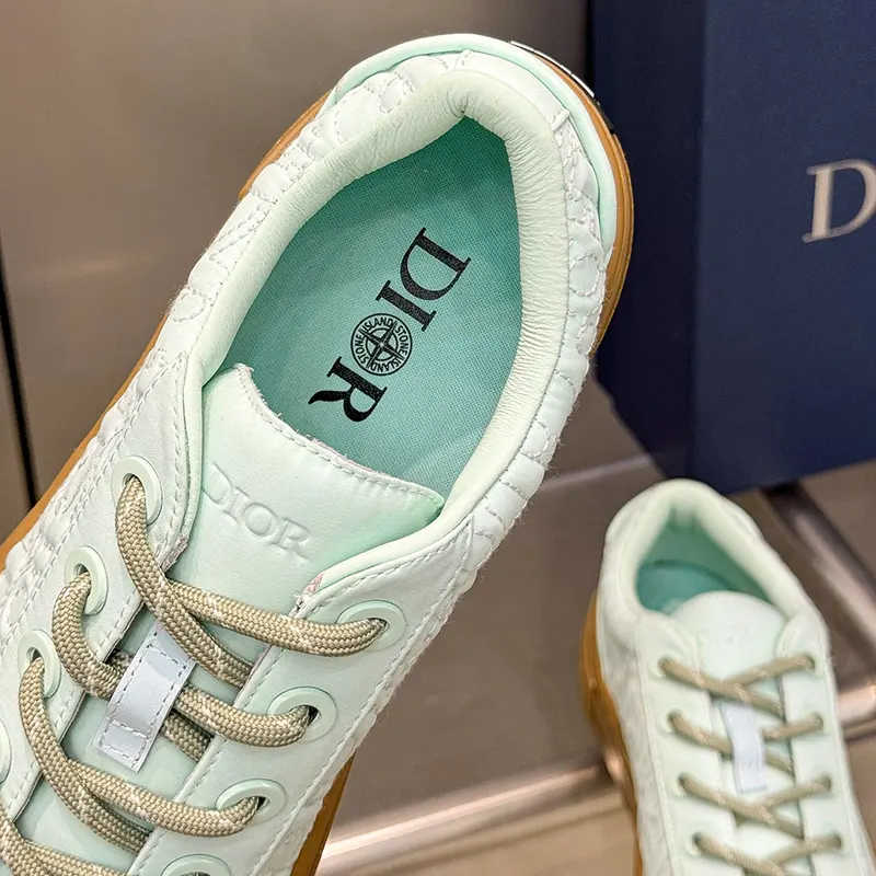 目を惹くカラー ディオール コピー AND STONE ISLAND B33 スニーカー deh05355