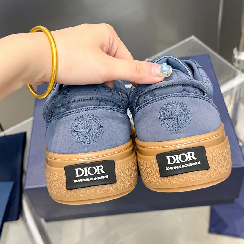 目を惹くカラー ディオール レプリカ AND STONE ISLAND B33 スニーカー ded69900