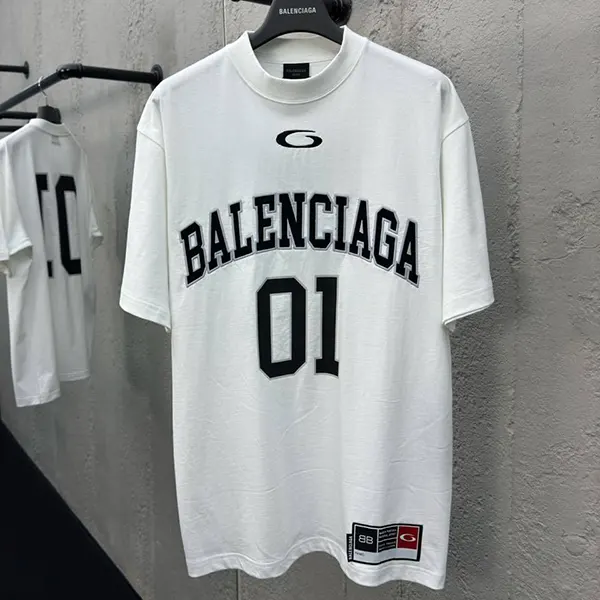 バレンシアガ パロディ バスケットボール シリーズ オーバーサイズ Tシャツ baz99690