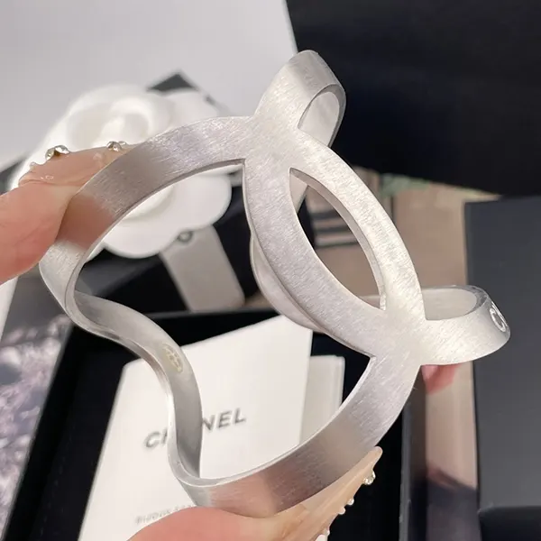 シャネル バングル ココマーク オープン メタル アクセサリー shd83981