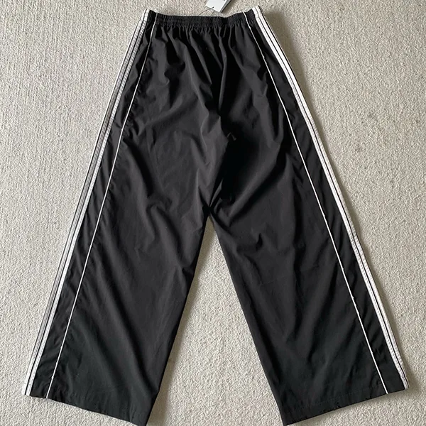 【バレンシアガ】Loop sports icon ラージ Tracksuit パンツ bag34999