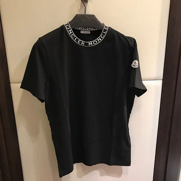 すぐ届く モンクレール ネックラインロゴTシャツ コピー☆3色 J10918C0002