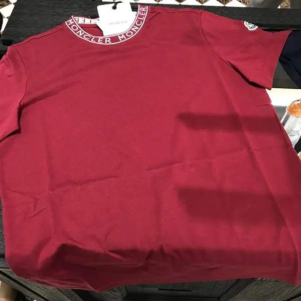 すぐ届く モンクレール ネックラインロゴTシャツ コピー☆3色 J10918C0002