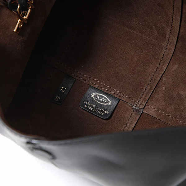 激安価格!トッズ バッグ スーパーコピー ティーケース T TIMELESS XBWTST
