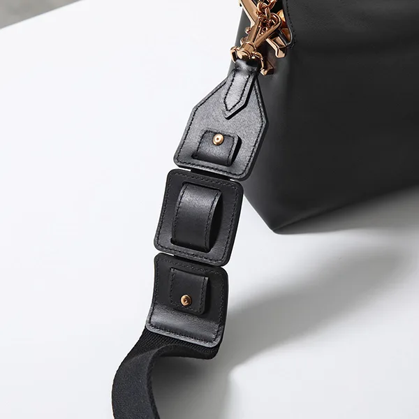 激安価格!トッズ バッグ スーパーコピー ティーケース T TIMELESS XBWTST