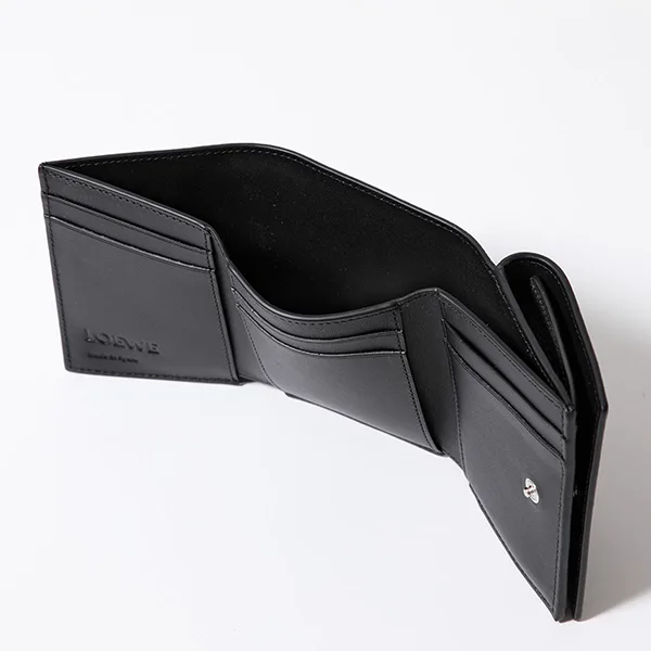 ロエベ 三つ折り財布 コピー TRIFOLD C660TR2X04