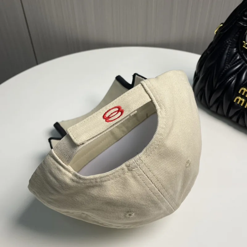 使い勝手良しバレンシアガ キャップ パロディ UNITY SPORTS ICON ロゴ baz84411
