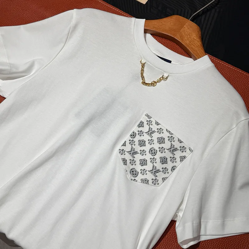 【大特価】ルイヴィトン Tシャツ パロディ モノグラムポケット 1AHX92