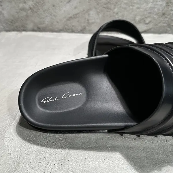 ギフトに最適 リックオウエンス ルールマンサンダル Sandal Black riv35748