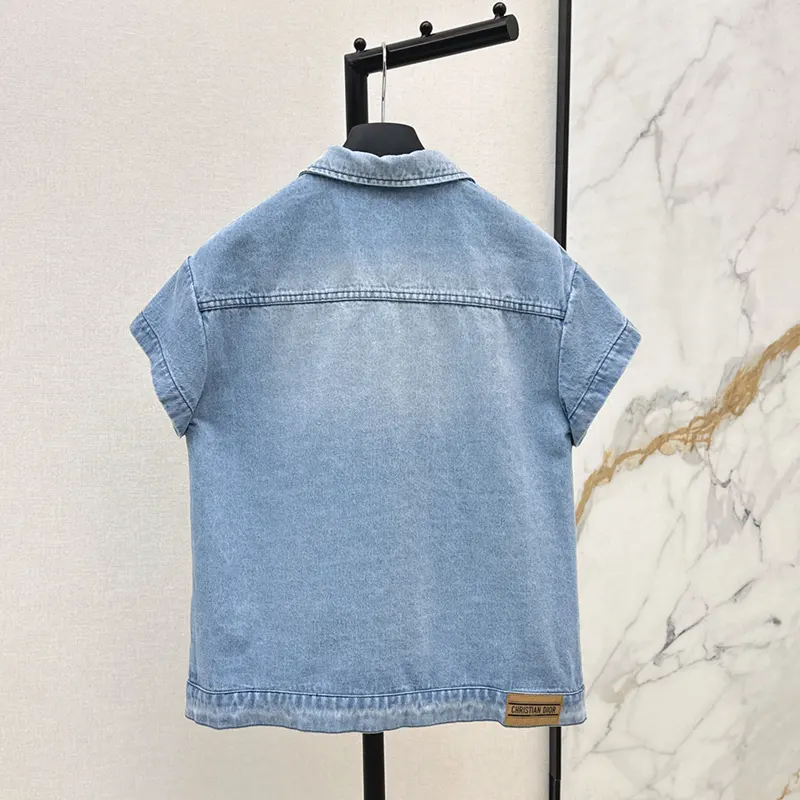プレゼント最適ディオール BEE刺繍 デニム ジャケット 无袖 レプリカ deh95775