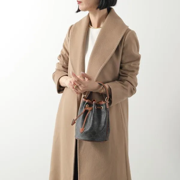 大人気!セリーヌ ハンドバッグ コピー Teen Bucket Clara 121672CAS