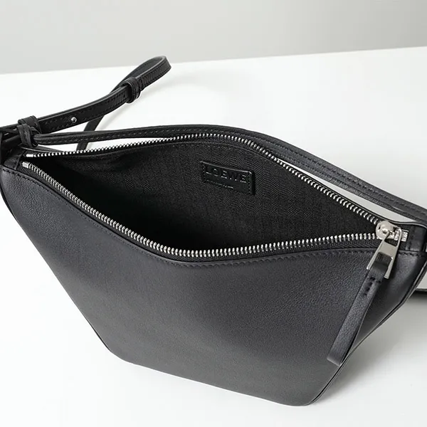 ロエベ ショルダーバッグ 偽物 HAMMOCK HOBO MINI ハンモック ホーボー ミニ カラー4色 A538G13