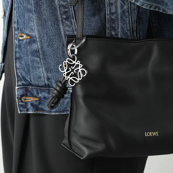 ロエベ キーリング コピー ANAGRAM KEYRING アナグラム キーホルダー チャーム カラー3色 11125