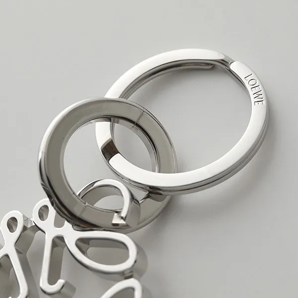 ロエベ キーリング コピー ANAGRAM KEYRING アナグラム キーホルダー チャーム カラー3色 11125