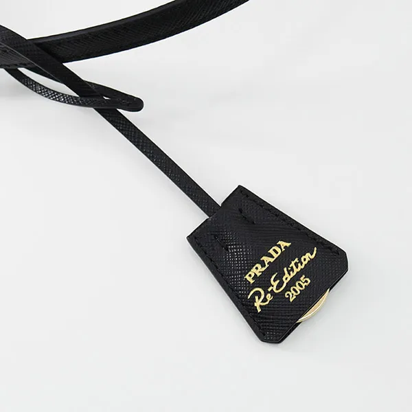 ★安心★プラダ Re-Edition 2005 Re-Nylon ミニバッグ スーパーコピー 1N204M