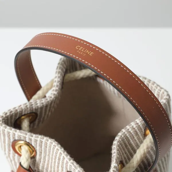 セリーヌ ハンドバッグ スーパーコピー TEEN DRAWSTRING 196532FEA