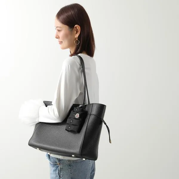 モンクレール キーリング 偽物 VEST ベスト 6F00002 M7726