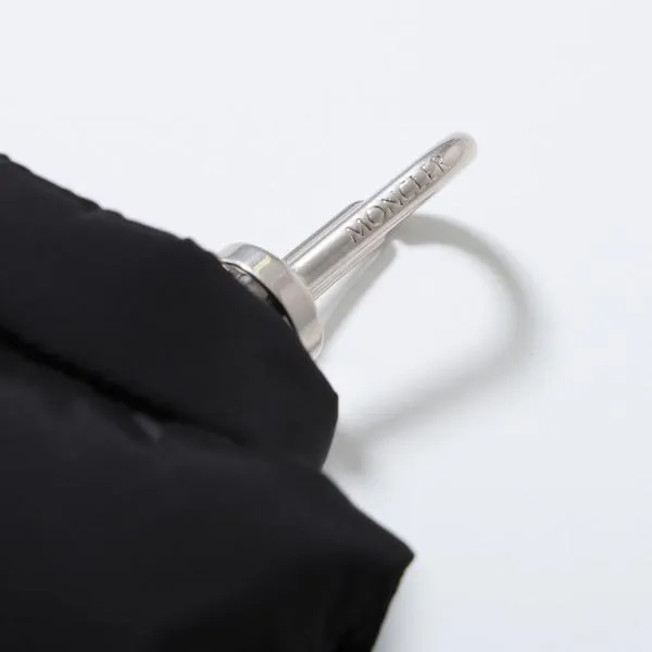 モンクレール キーリング 偽物 VEST ベスト 6F00002 M7726
