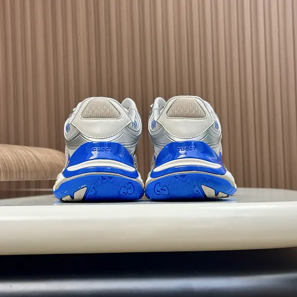 希少 グッチ 2.0 メンズ スニーカー バリエーション グレー&ブルー メッシュ&レザー guh91496