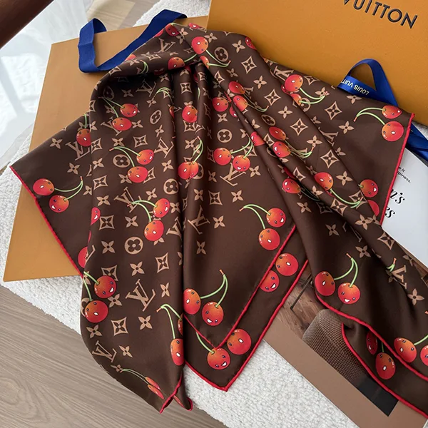 コラボ限定 ルイヴィトン LV × TM スカーフ 偽物 3色 M94966/ M96094