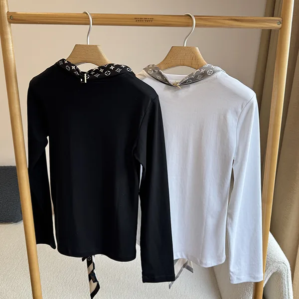 人気の ルイヴィトン モノグラムスカーフ 長袖Tシャツ 偽物 vur36577