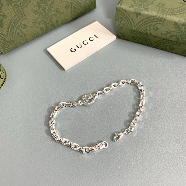 お洒落 【SALE】グッチ インターロッキングシルバー ブレス 偽物 620798