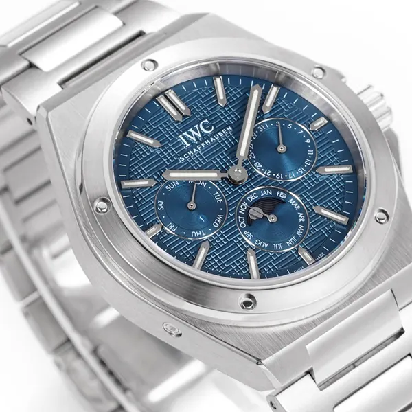 定番 IWC インヂュニア・パーペチュアル・カレンダー 41 iws93272