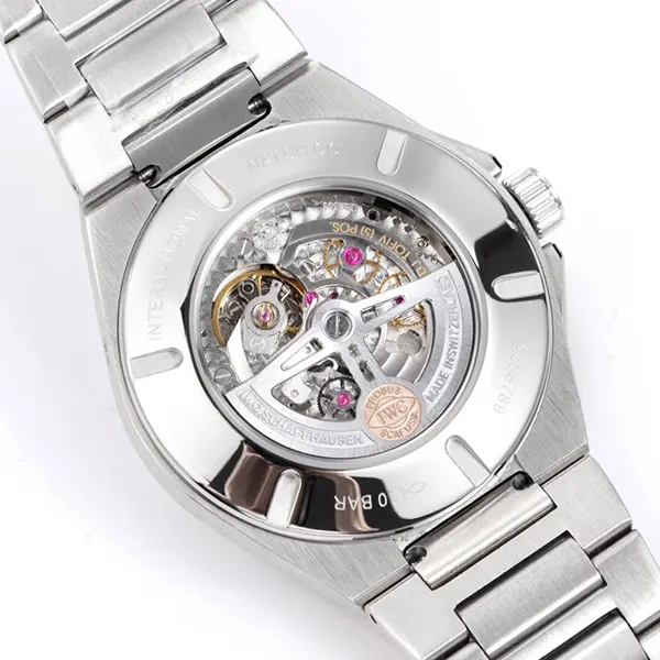 定番 IWC インヂュニア・パーペチュアル・カレンダー 41 iws93272