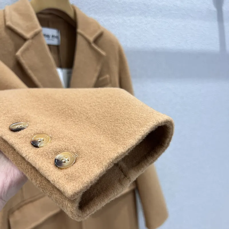 稀少ミュウミュウ コピー シングルブレストダブルカシミアコート myu00408