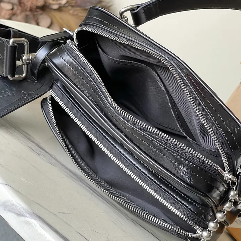 ブティック♪ルイヴィトン ナイル バッグ ボディバッグ コピー商品 M13987