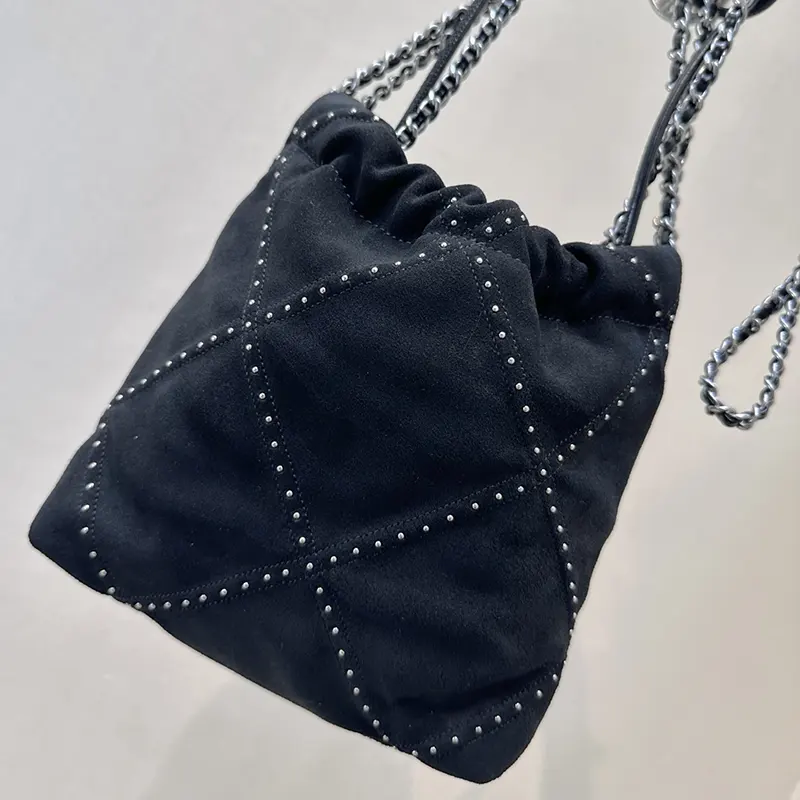 お洒落シャネル 22 ミニ ハンドバッグ 2WAY コピー商品 shg10696