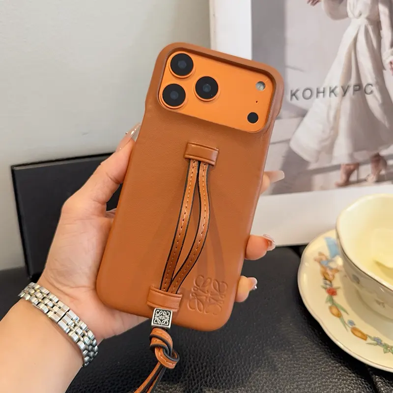 激安価格!ロエベ ケース コピー レザー iPhone17ケース lor36296