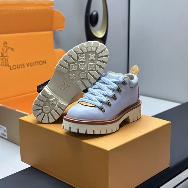 【どこか可愛さ溢れる足元】ルイヴィトン remix derby ショートブーツ スーパーコピー 1AIJ95