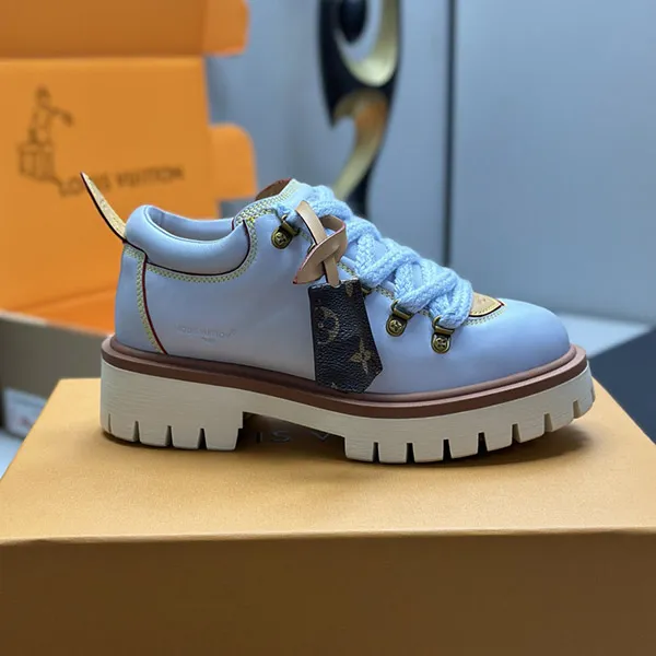 【どこか可愛さ溢れる足元】ルイヴィトン remix derby ショートブーツ スーパーコピー 1AIJ95