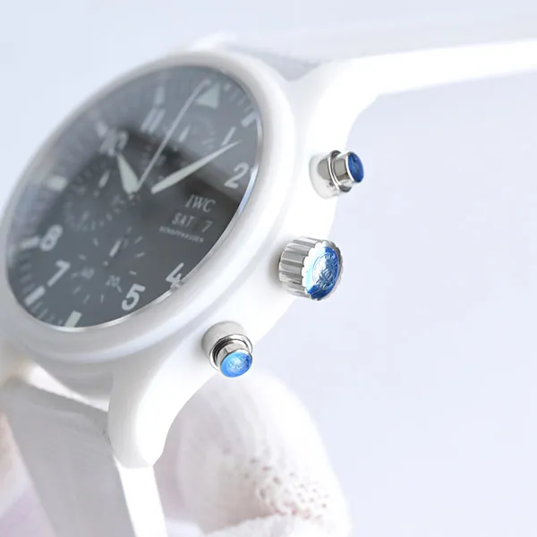 IWC コピー パイロット ウォッチ クロノグラフ トップガン レイク タホ IW389105
