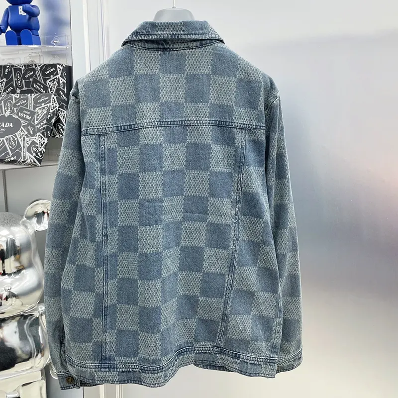 【使い勝手抜群】ルイヴィトン ダミエ クラシックデニムジャケット コピー商品 1AHCPD
