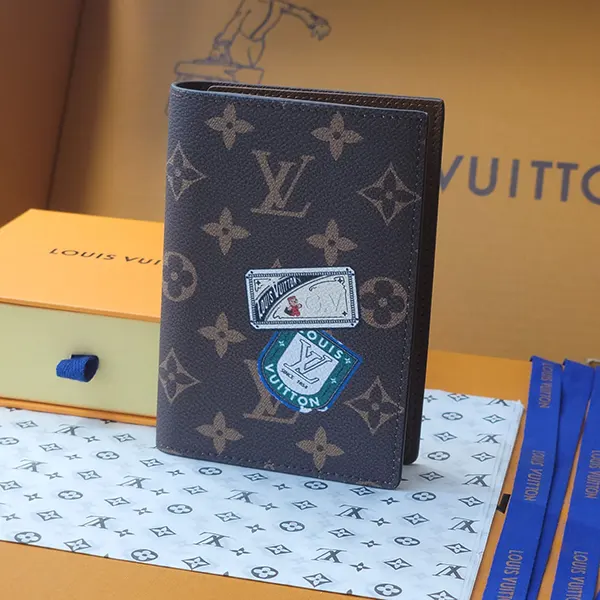 n級 おすすめ ルイヴィトン パスポートカバー モン モノグラム vub42165