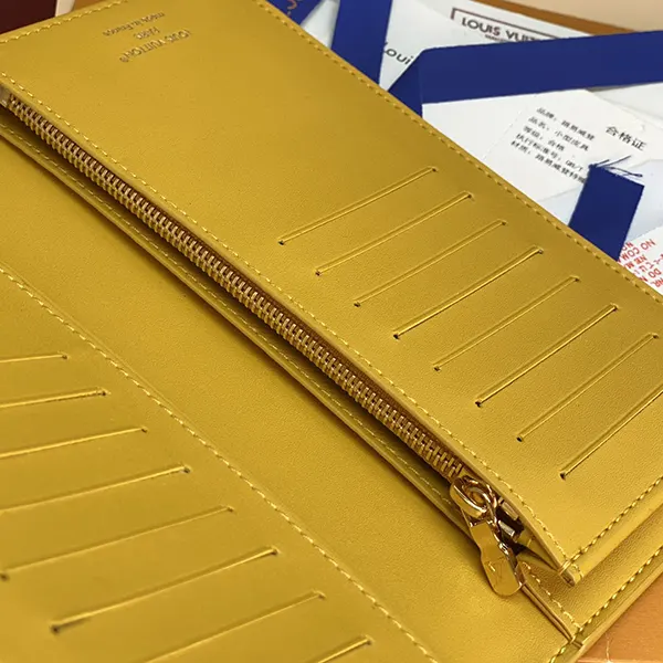 ルイヴィトン ポルトフォイユ・ブラザ 長財布 M25800