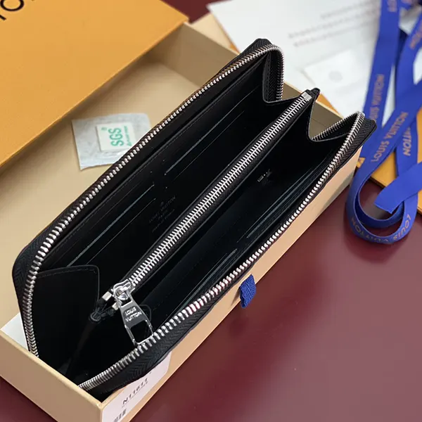 プレゼント最適 ルイヴィトン ジッピー・ウォレット ヴェルティカル vuj82806