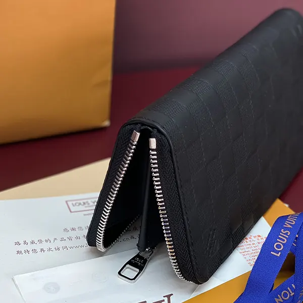 プレゼント最適 ルイヴィトン ジッピー・ウォレット ヴェルティカル vuj82806